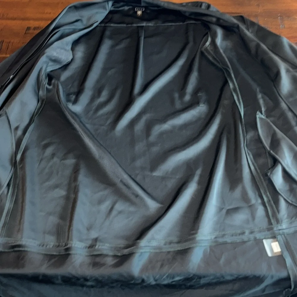 AYR Satin Robe Jacket - Picture 11 of 14